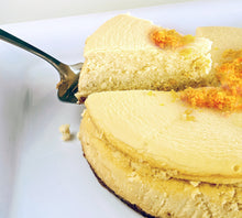 Load image into Gallery viewer, Orange Creamsicle Cheesecake